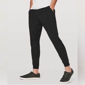 🔥Lululemon Men's Black City Joggers. Size L
